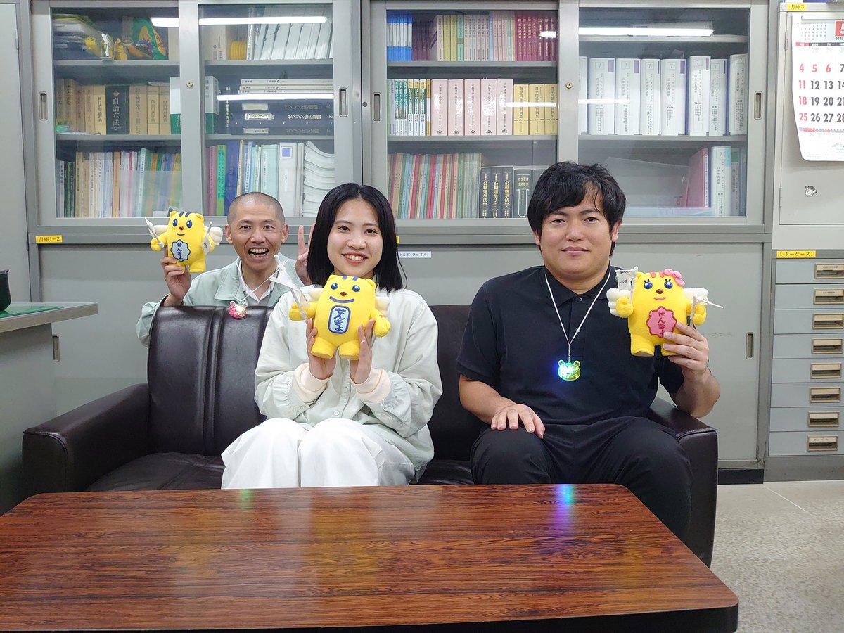 📝✒️めいすいくんレポート
【参議院議員選挙事務】
今日は #とちぎ選挙啓発サポーター の日光若者まちおこし団体『NiT』さんと選挙啓発について打合せしたよ❤️
今度の参議院議員選挙でもポケットティッシュのデザイン作成をお願いしたんだ✨
楽しみだなぁ😊

#選挙ニ行ッコー