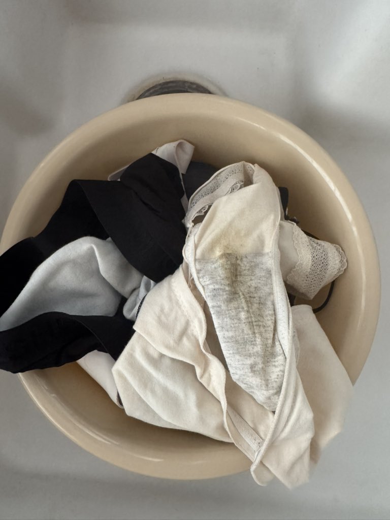 洛阳来个爱原味的来家里洗内裤袜子吧！#洛阳 #情侣 #原味内裤  #原味袜子  #大学生情侣