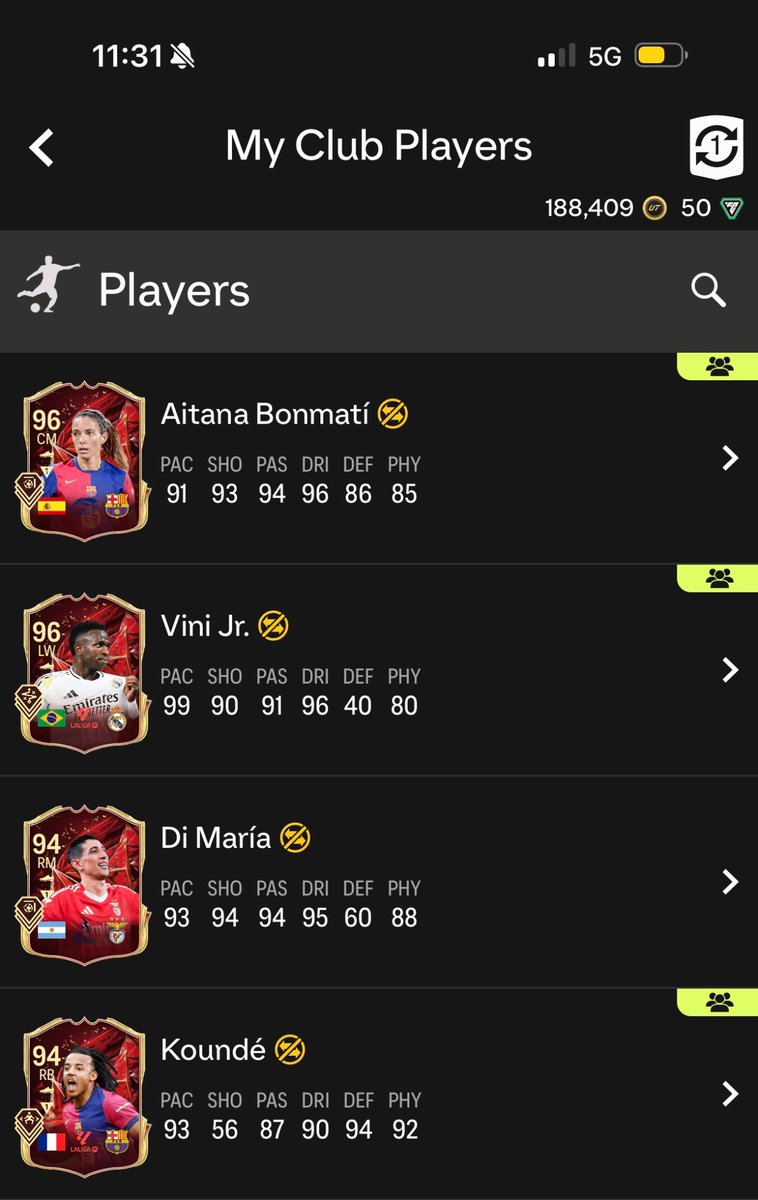 gaming_lws's tweet photo. @FUTBIN Very happy with my rewards this week https://t.co/VF491yhWZ9