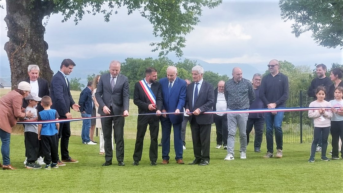 #DeveloppementLocal | De nouvelles installations à l’école de Layrisse ! Le #préfet65 a eu le plaisir d’inaugurer une nouvelle salle de classe, un restaurant scolaire et un préau soulignant l’importance de l’#éducation pour l’avenir de nos enfants.