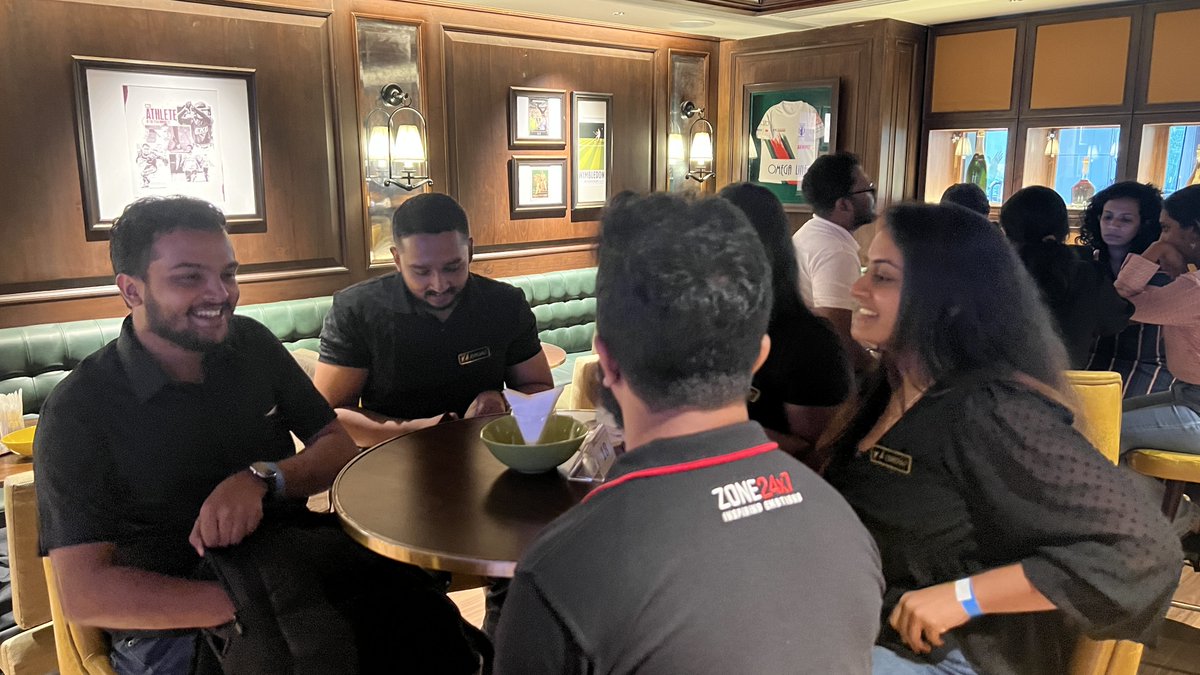 Zone24x7's tweet photo. Thisura Ramanayake, Chathuranganie Pathirage, Shehan Karunapala, Sachin Abhayaratne, and Shereen Preena proudly represented #Zone24x7 at the @AmChamLK 

An evening of networking, friendly competition, and #TeamSpirit.

#BestEngineeringTalent #QuizNight2025 #NetworkingInTech https://t.co/0bhZ9Cm97J