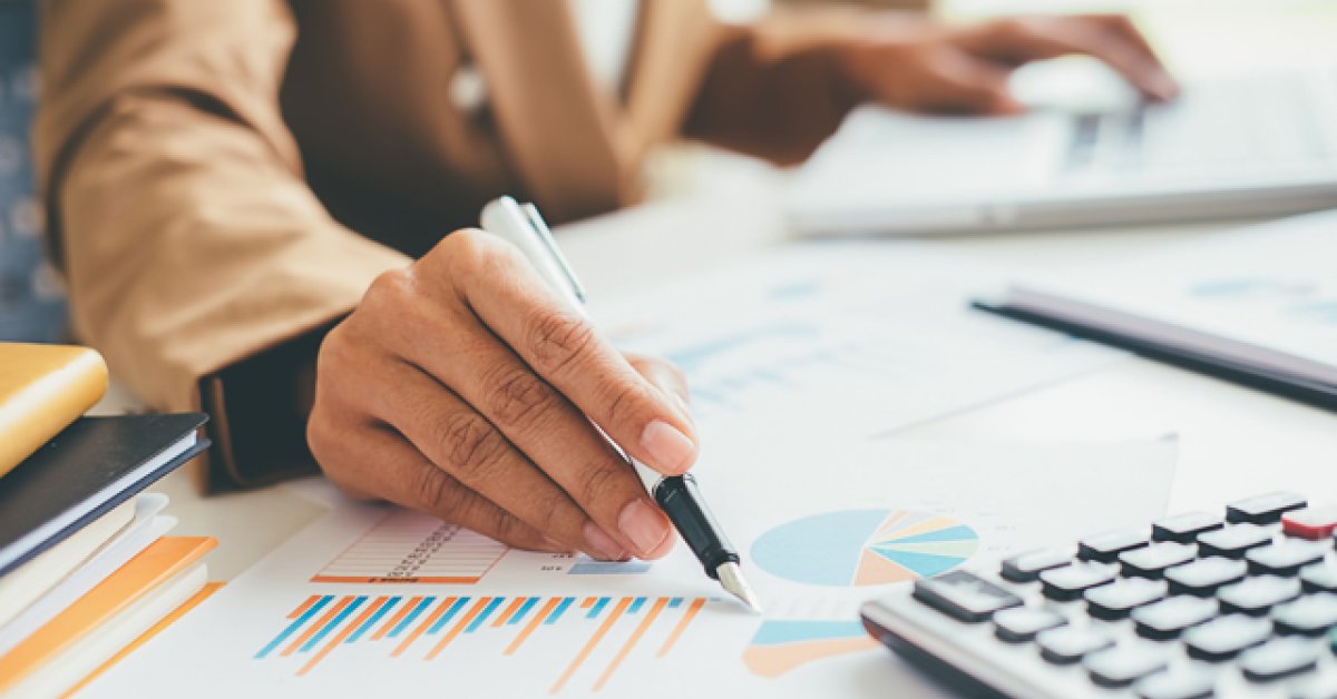 Types of Documentary Budgets: Documentary film budgets can vary significantly based on the scope, scale, and ambitions of the project. Understanding the different types of budgets is essential for filmmakers to plan their productions effectively. filmdaily.tv/film-pitch/doc…
