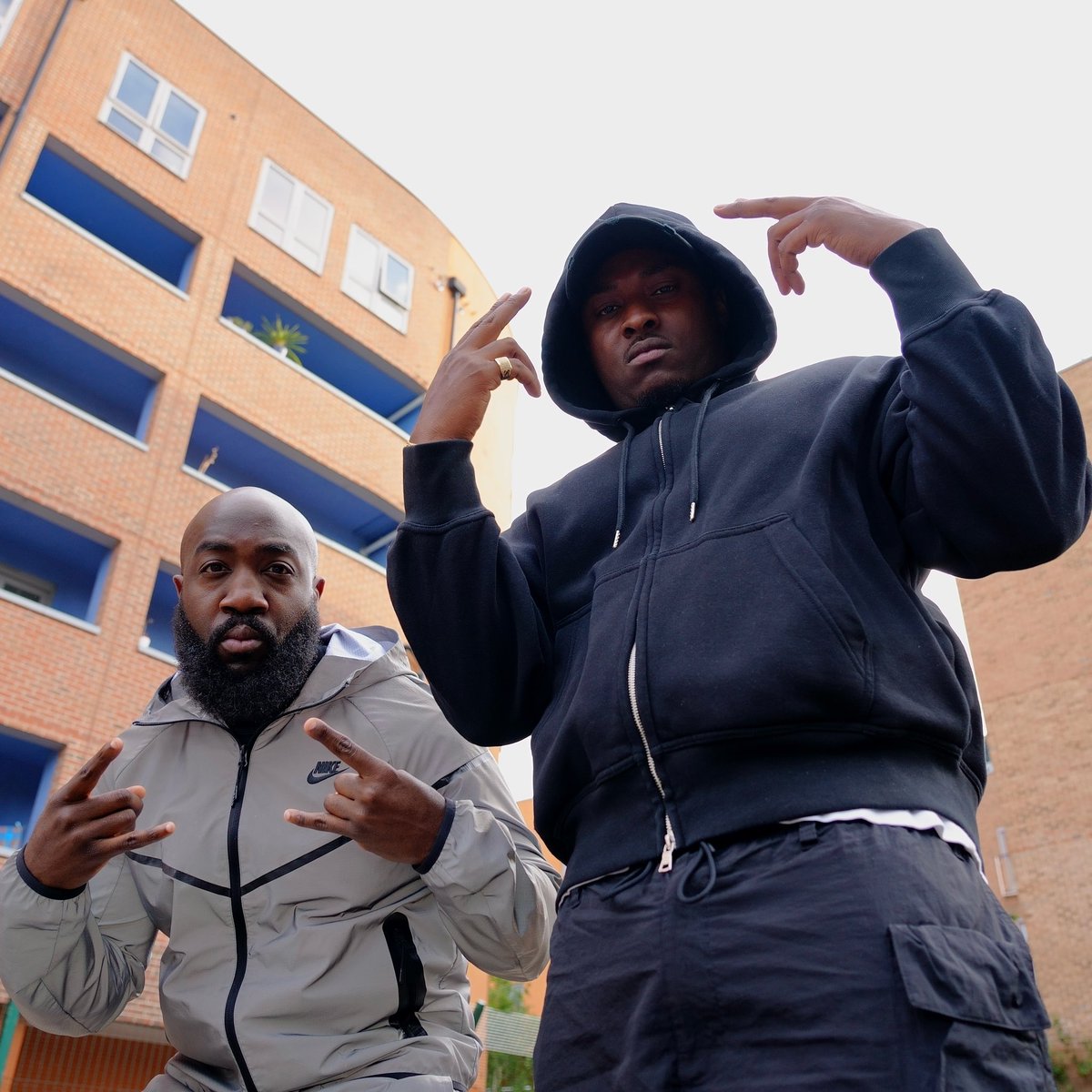 💥Silencer🐻 (@teddymusicuk) on Twitter photo 
