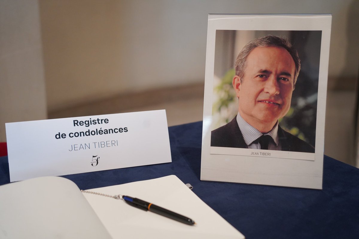 ⚫️ Ancien maire de Paris et maire du 5e arrondissement, Jean Tiberi est décédé ce mardi 27 mai 2025.

Un registre de condoléances est ouvert dans le hall d’accueil de la mairie.