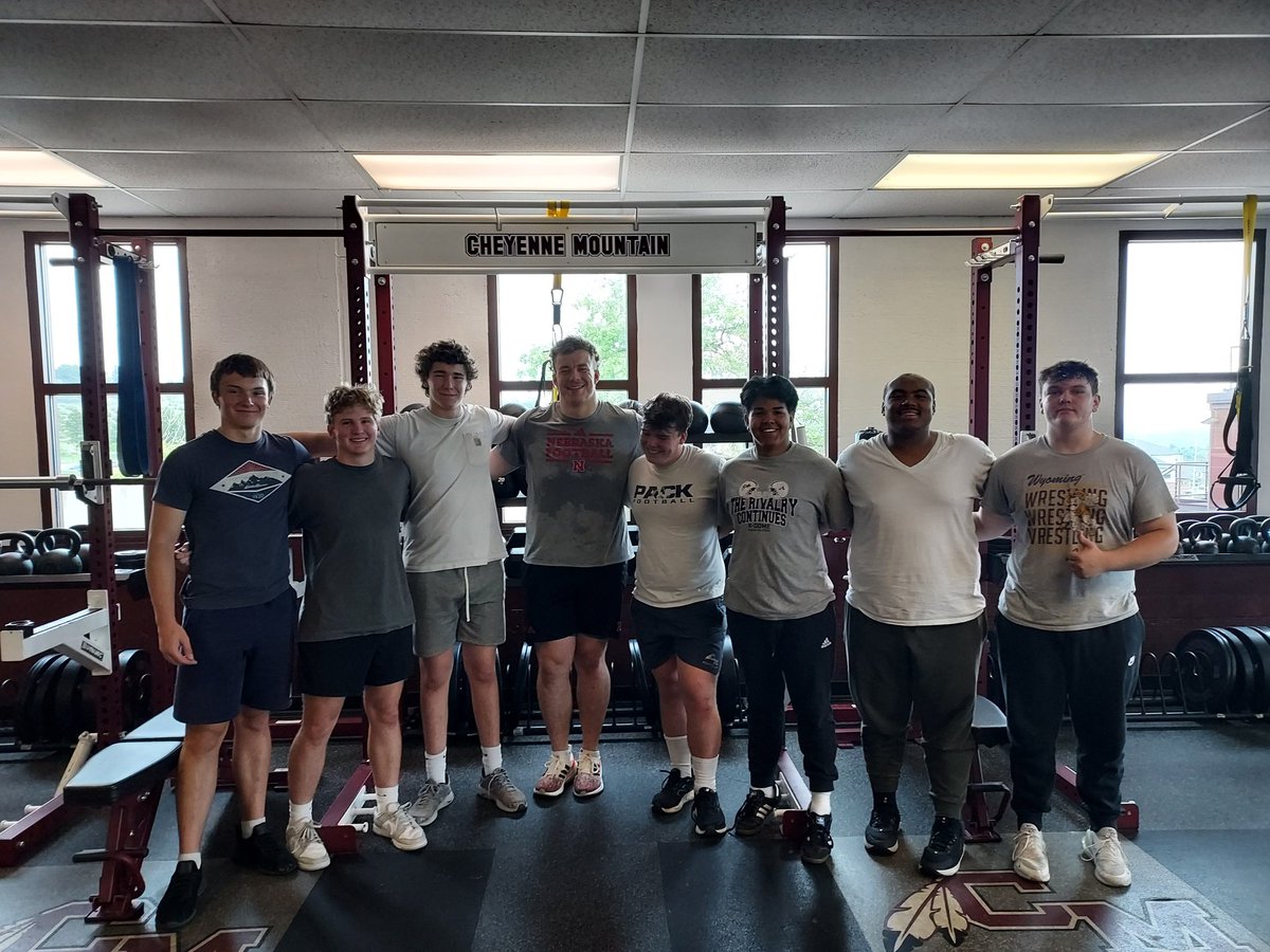 Jay Saravis - Cheyenne Mountain Football tweet media