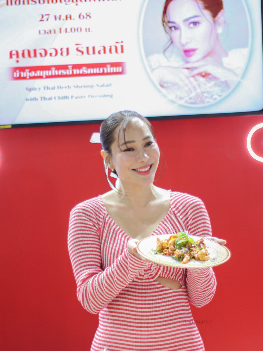 httpsnmbbb's tweet photo. พี่สาวค้าบ 🥺🤏🏻

#joyrinlanee #จอยรินลณี https://t.co/45kkPhWF9p
