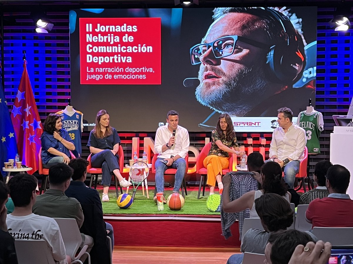 En ellas, estamos analizando el papel del narrador deportivo junto a <a href="/sirolopez/">Siro López</a>, <a href="/Sanchez4nba/">Antonio Sanchez</a>,
<a href="/lussonia/">Sonia Lus</a>, Diego Miguel Fernández, Lourdes García Campos, Jesús María Pascual. <a href="/LauraAlvarezz98/">Laura Álvarez</a>, Julia Luna, <a href="/LuqueJoseA/">José Antonio Luque</a> y José María del Toro.