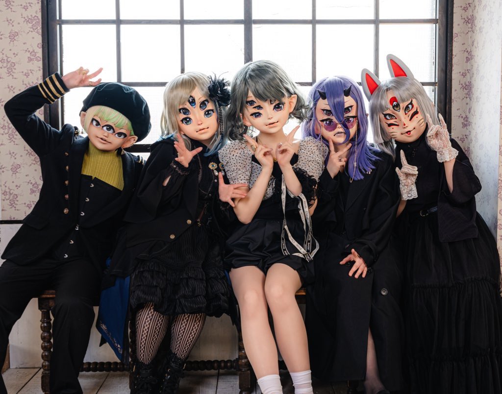 25eyes🖤

右から
ワトくん<a href="/torokeru_ai/">とろみ＿ワト🩵💚</a> 
みうみちゃん<a href="/5omm_mum/">深湖</a> 
くすみちゃん<a href="/shampoo_you/">🫧あわいとくすみ☁️</a> 
くまちゃん<a href="/kuma5tc/">くま😈🐻</a> 
いなり<a href="/inari2024_02_11/">いなり</a> 

photo by <a href="/Gluttonouslop_Q/">薮玉</a> 
 #ちもさんフレンズ