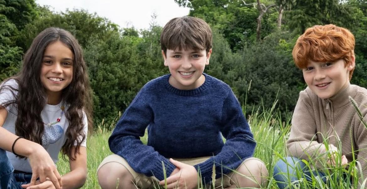 wiccanhulkling_'s tweet photo. Y cuando estos tres nenes tengan una opinión diferente a JK Rowling y tenga que volver a adaptar los libros de Harry Potter por puro capricho entonces que? https://t.co/RcfO7p9qA6