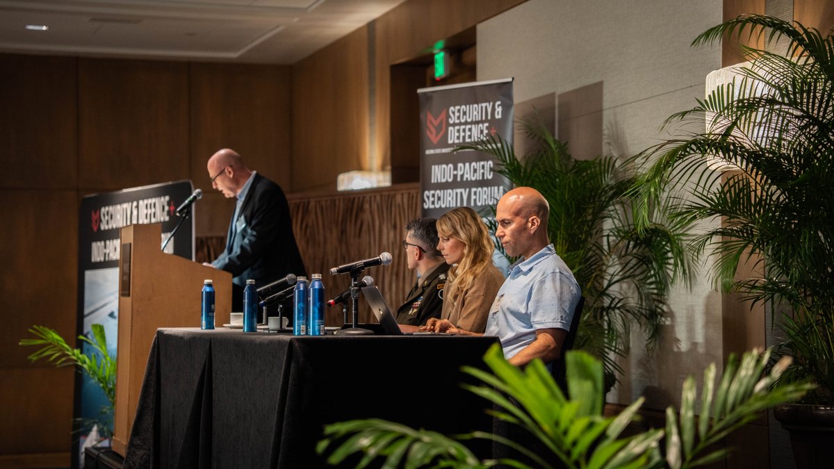 Security Studies (@kclsecurity) on Twitter photo King's <a href="/SecDefencePLuS/">Security & Defence PLuS</a> co-hosted the Indo-Pacific Security Forum in Hawaii in May.
Prof Linda McKie <a href="/KingsSSPP/">King's Social Science & Public Policy</a> Dean & <a href="/sophgaston/">Sophia Gaston</a> Visiting Research Fellow led panels with UK, US & Australian defence leaders.
Full story 👉 bit.ly/4dwAPzq
<a href="/KingsCollegeLon/">King's College London</a> @‌unsw <a href="/ASU/">Arizona State University</a> King's <a href="/SecDefencePLuS/">Security & Defence PLuS</a> co-hosted the Indo-Pacific Security Forum in Hawaii in May.
Prof Linda McKie <a href="/KingsSSPP/">King's Social Science & Public Policy</a> Dean & <a href="/sophgaston/">Sophia Gaston</a> Visiting Research Fellow led panels with UK, US & Australian defence leaders.
Full story 👉 bit.ly/4dwAPzq
<a href="/KingsCollegeLon/">King's College London</a> @‌unsw <a href="/ASU/">Arizona State University</a>