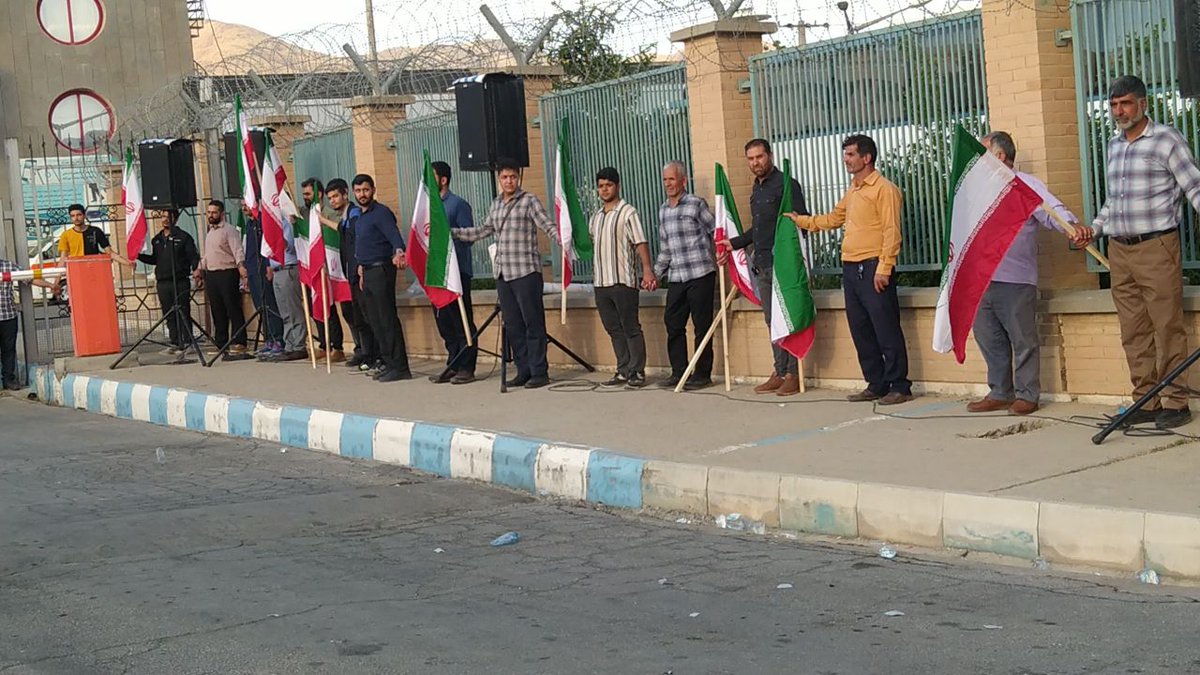 dokhtar_mahtab1's tweet image. پیشرفت در عرصه فناوری هسته ای یعنی خود کفایی...
"ما از حق خود دفاع میکنیم"
#غنی_سازی_پشتوانه_پیشرفت