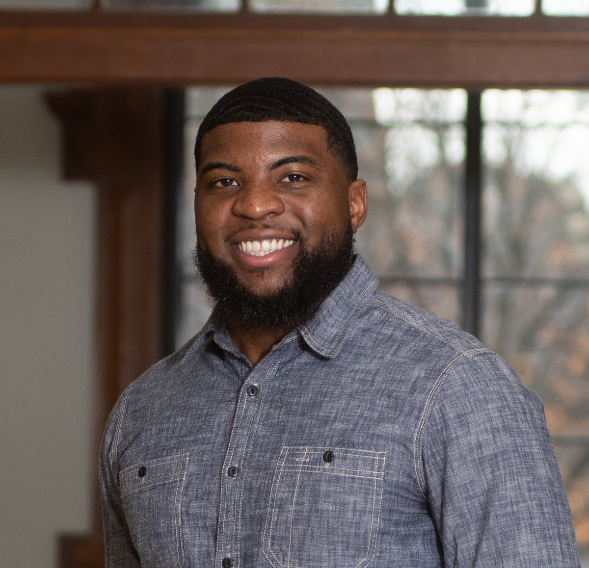 What are you paying for your dog's food? 

Agricultural economics researchers investigated the impact of health and wellness attributes on dog food pricing and the amount that owners are willing to pay. They found that attributes like aiding ‘digestion' and ‘allergy care’ fetched