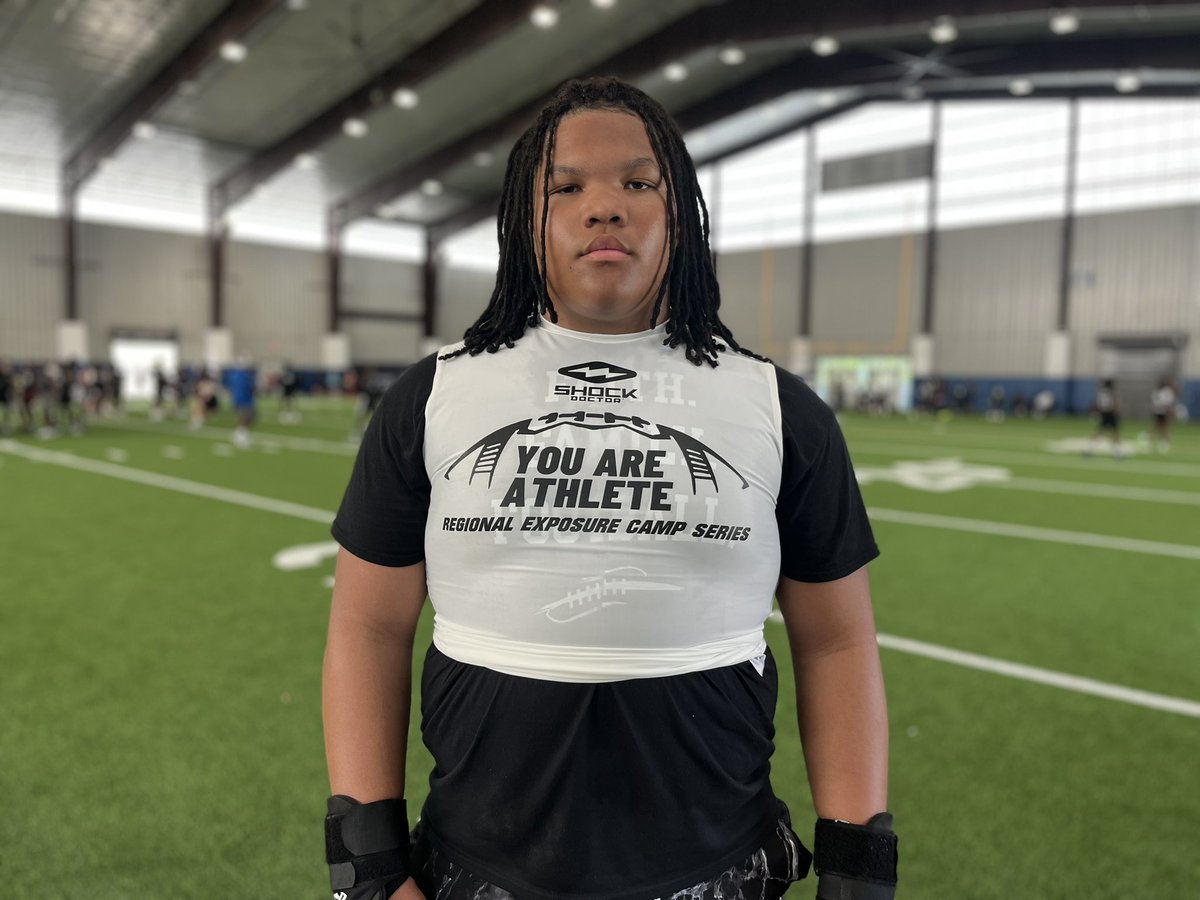 Brandon Howard (@bhoward_11) on Twitter photo Whitmer (OH.) HS 2029 OL Carter Baldwin (<a href="/ImCarterBaldwin/">Carter Baldwin</a>)
Baldwin is a well-built prospect standing around 6β2, 290lbs. Going into his freshman year, the talented β29 will have an immediate opportunity to play.
Heβs strong, moves well & plays w/ a good base showing #D1 upside. Whitmer (OH.) HS 2029 OL Carter Baldwin (<a href="/ImCarterBaldwin/">Carter Baldwin</a>)
Baldwin is a well-built prospect standing around 6β2, 290lbs. Going into his freshman year, the talented β29 will have an immediate opportunity to play.
Heβs strong, moves well & plays w/ a good base showing #D1 upside.