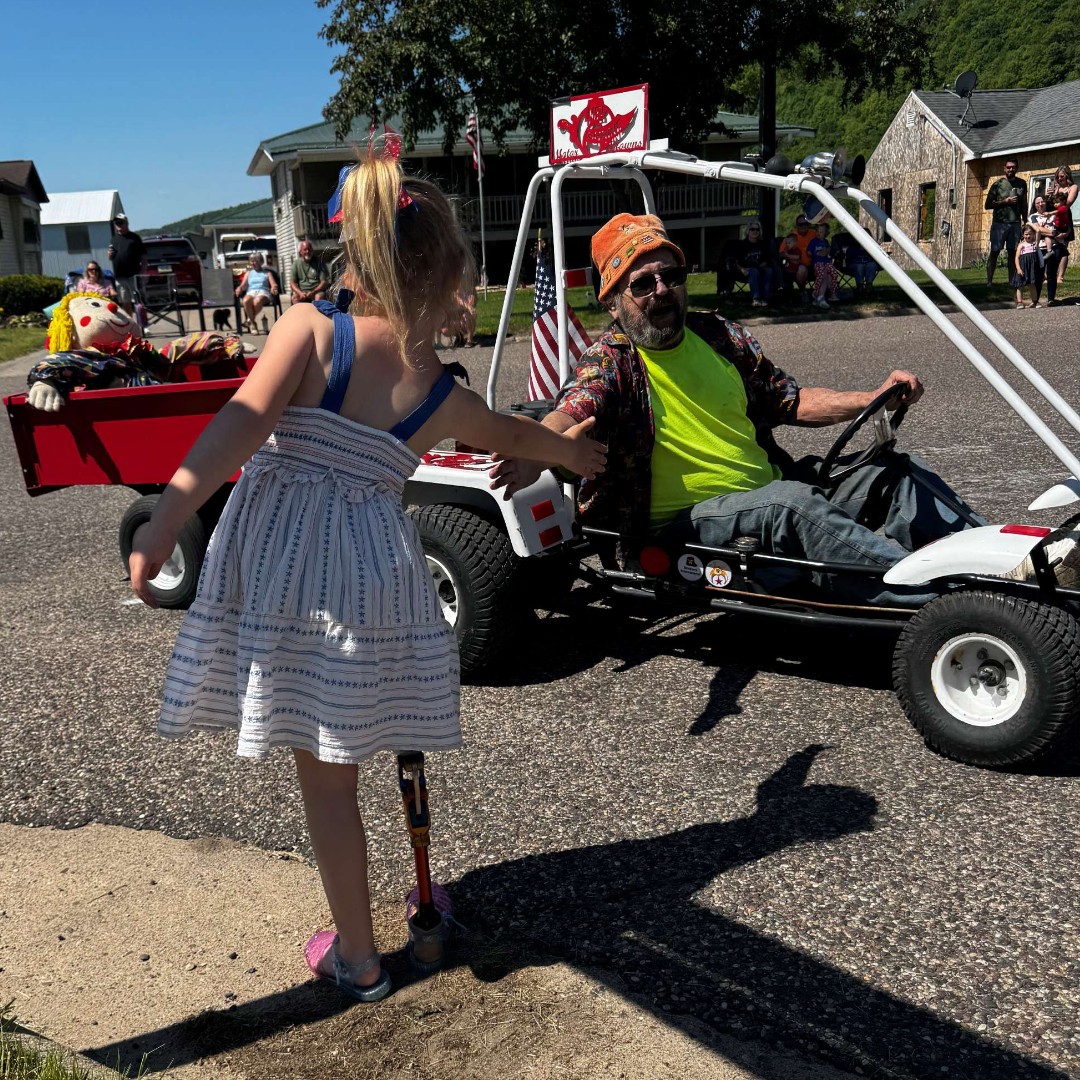 ShrinersTWI's tweet image. Who else is as excited about parade season as Leighton!? We love spotting our @Shriners friends in parades! Share your photos with us!
#Shriners #ShrinersChildrens
