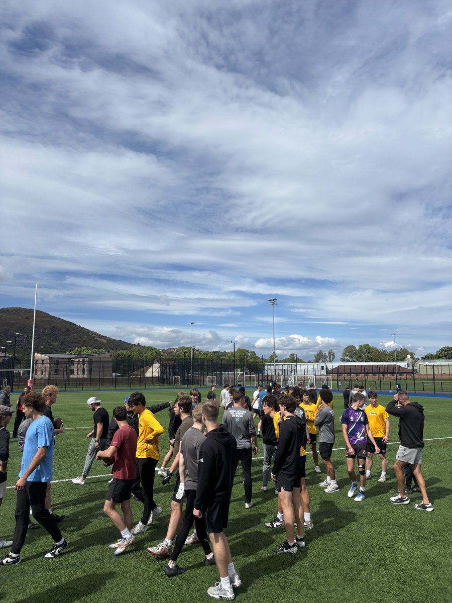 Coach Alastair Montgomery tweet media