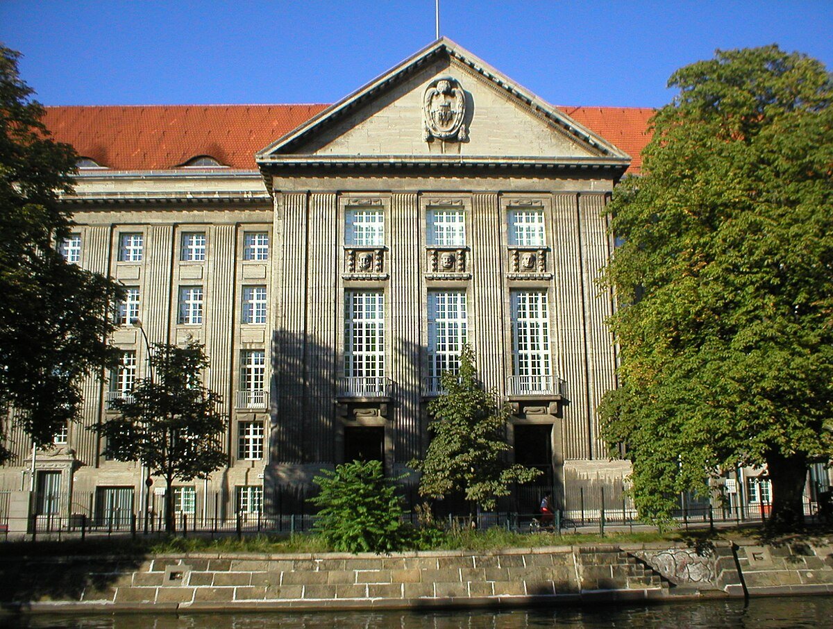 The role and activities of former Abwehr in world affairs after WW2 - Google Search google.com/search?num=10&… Legacy of the Abwehr: The activities of former Abwehr agents in the post-war period highlight the complex and sometimes controversial legacy of the organization, raising…