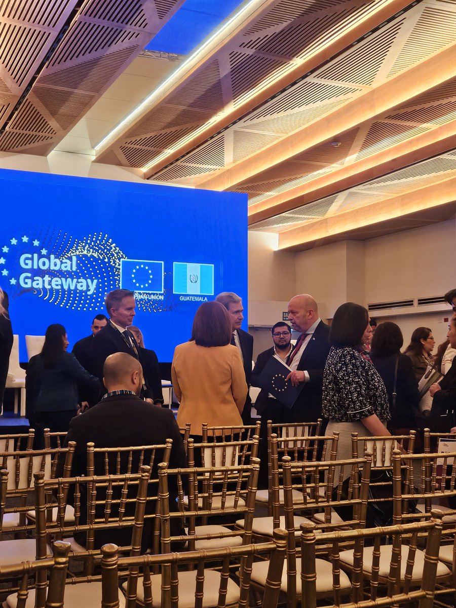 Hoy es un honor conducir el FORO DE #INVERSIONES MOTAGUA invirtiendo en #EconomíaCircular en #Guatemala organizado por <a href="/UEGuatemala/">Unión Europea en Guatemala</a> GLOBAL GATEWAY y <a href="/GuatemalaGob/">Gobierno de Guatemala 🇬🇹</a> busca alianzas estratégicas, movilizar inversiones sostenibles, promover I+D+T y espacios de diálogo multisectorial