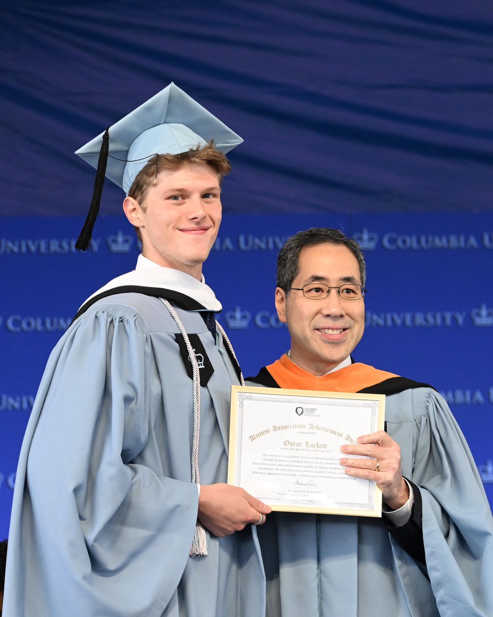 Congratulations to the students honored for their outstanding achievements at Class Day 2025. 💙🎉 To learn more about their awards and accomplishments, please use the link below. #ColumbiaCollege1754 #Columbia2025

🔗: tr.ee/2baWF1

📸 By Eileen Barroso