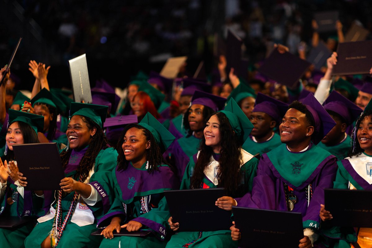 Let’s hear it for South Atlanta High School #Classof2025!

Atlanta Board of Education including Board Members Aretta Baldon, Katie Howard, Tolton Pace, and APS Superintendent Dr. Johnson uplifted the #Classof2025 at Commencement on Friday!
#ABOE #AtlantaPublicSchools