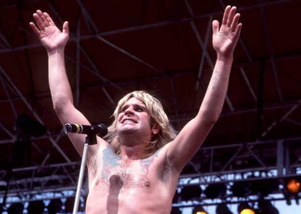 OzzyOsbourne's tweet photo. May 27, 1984
Bark at the Moon Tour
American Rock Festival
Timber Ridge Ski Area
Kalamazoo, Michigan https://t.co/v8QcptiinW