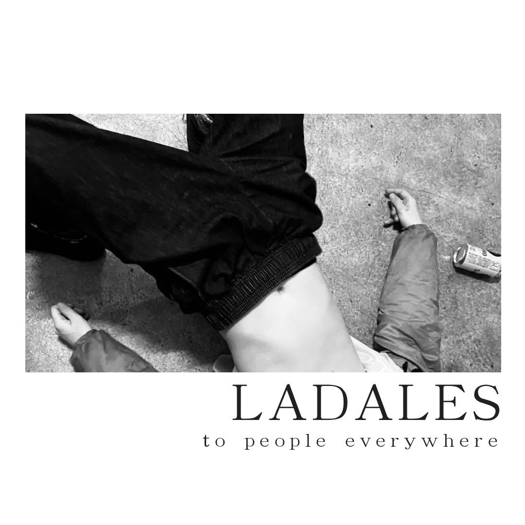 1st Album 「to people everywhere」
各種サブスクリプションサービスにて配信を開始しました。

Track list
 1. Gotham City
 2. バクテリウム
 3. Silence Overflow
 4. FIRE
 5. Bedroom
 6. ↓B
 7. Dos
 8. BLUES DRIVER
 9. People Everywhere

linkco.re/PZYD0Nna