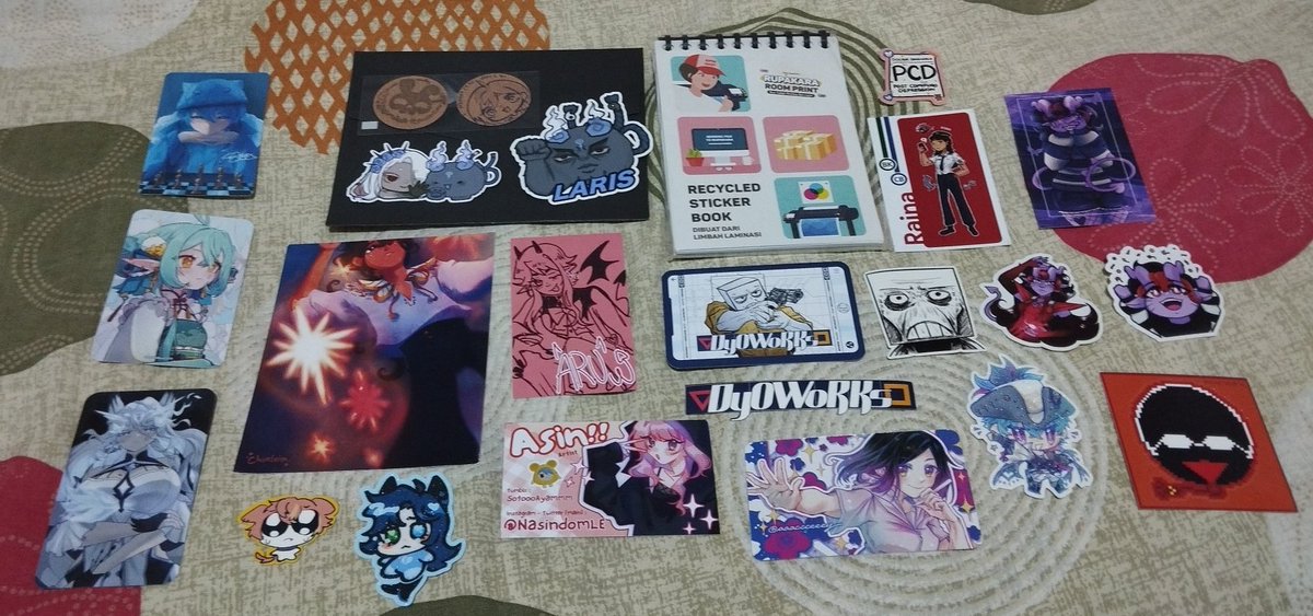 nawnawpunkin's tweet photo. @Alioth257 @whalekun777 @zhielogy @ryuusart @chiielein @aruufilpe @NASINDOMlE @rupakara_print @Dyoworks @aaaccceeey @dangitshere_ @lucslullaby @sr_virtual https://t.co/zbrpIKmEyf