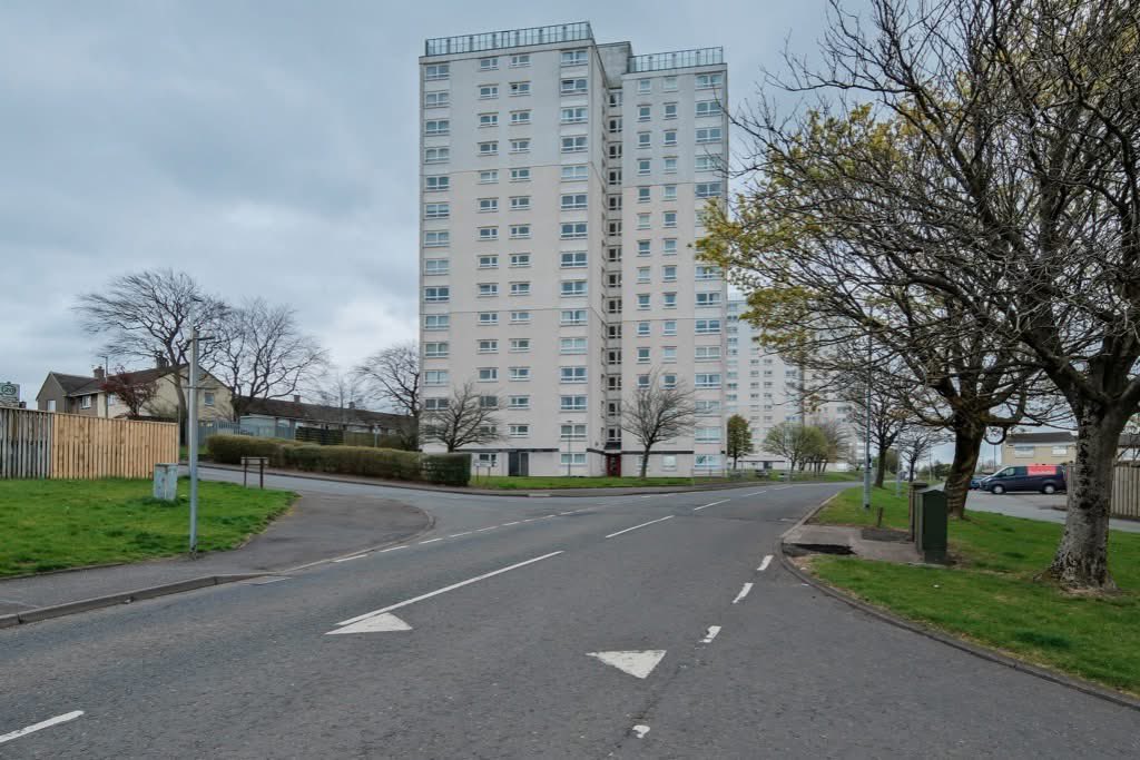 📍 Drury Lane Court, East Kilbride, South Lanarkshire, G74
🏠 1 Bedroom, Flat. 

For more information please visit our website or contact us via:
📞 | 01236 793426 
✉ | info@jewelhomes.co.uk
🌎 | jewelhomes.co.uk

🔥NEW LANDLORDS 3 MONTHS FREE MANAGEMENT🔥