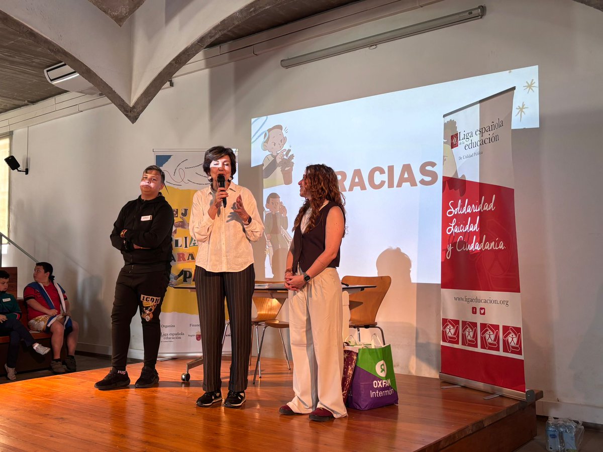 🕊Hace unos días, estuvimos en los encuentros 'Tejiendo Alianzas para la Paz' explicando la metodología innovadora del proyecto SAY.

Aquí os dejamos los detalles de los eventos 👉
fundacioncives.org/tejiendo-alian…

Gracias <a href="/LigaEducacion/">La Liga de la Educación</a> por la invitación.

#Educación #Juventud
