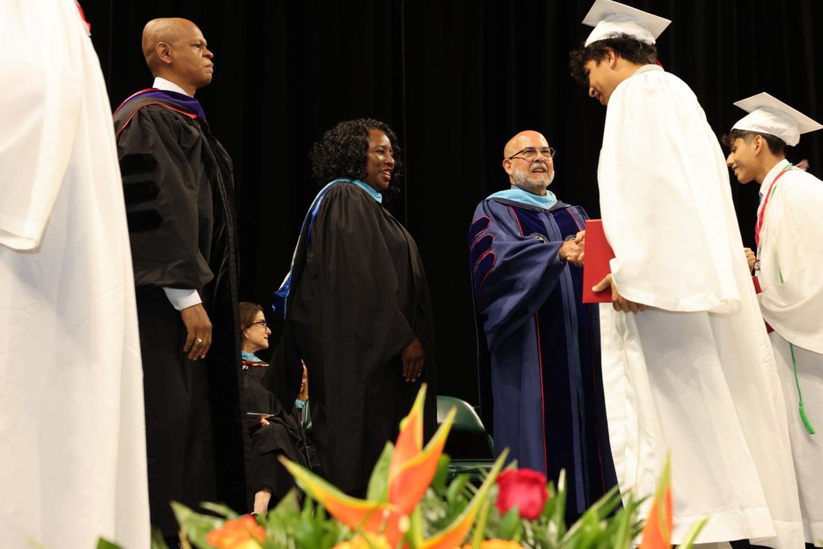 Jose L. Dotres, Ed.D. (@suptdotres) on Twitter photo Thrilled to celebrate with the remarkable #Classof2025 from <a href="/CoralGablesSHS/">Coral Gables SHS</a> at the first graduation of the year! Your hard work and drive have led to this proud moment. As you shape your futures in the 305 and beyond, remember you'll always be part of the <a href="/MDCPS/">Miami-Dade Schools</a> family. Onward, Thrilled to celebrate with the remarkable #Classof2025 from <a href="/CoralGablesSHS/">Coral Gables SHS</a> at the first graduation of the year! Your hard work and drive have led to this proud moment. As you shape your futures in the 305 and beyond, remember you'll always be part of the <a href="/MDCPS/">Miami-Dade Schools</a> family. Onward,