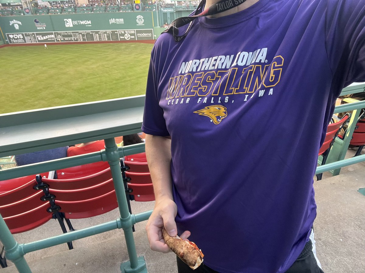 TheSaltyWalkon's tweet photo. It’s the final #TouristTuesday of #WrestlingShirtADayInMay. Grabbed a lobster roll with @UNI_wrestling and @schwabwrestling at the ballpark. Wish I could stay, but graduation is tonight. https://t.co/nCGW7g5upi