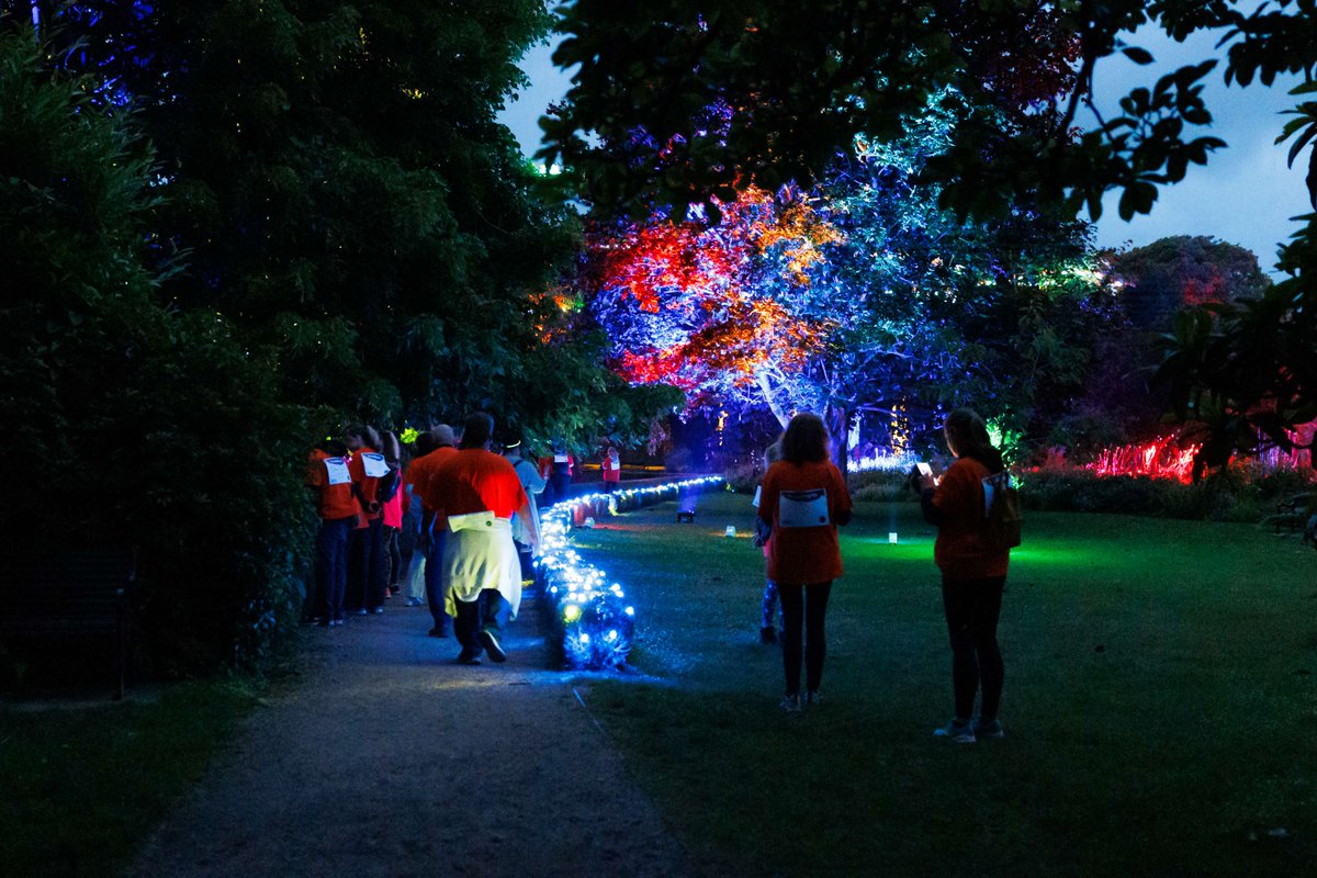 Ready to enjoy an unforgettable walk?

🎓 Chichester College with an event village full of entertainment
⛪ Guildhall Priory Park, lit in candlelight and an in-memory area
🌳 A fully illuminated route through Bishop’s Palace Gardens

Get your tickets:
ow.ly/86XQ50VZ28i