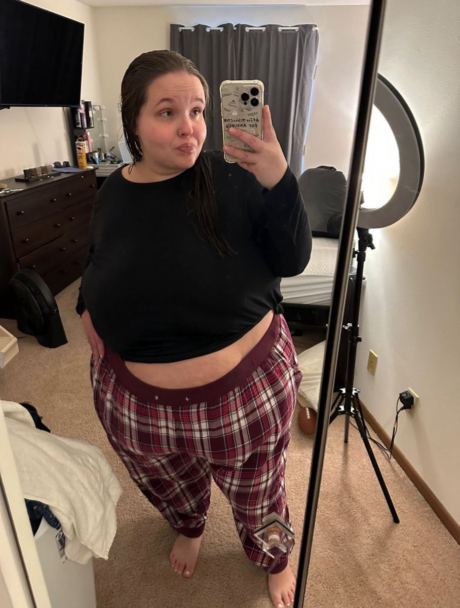 I’M SO TIRED of men rejecting me because I’m SO BIG 😢