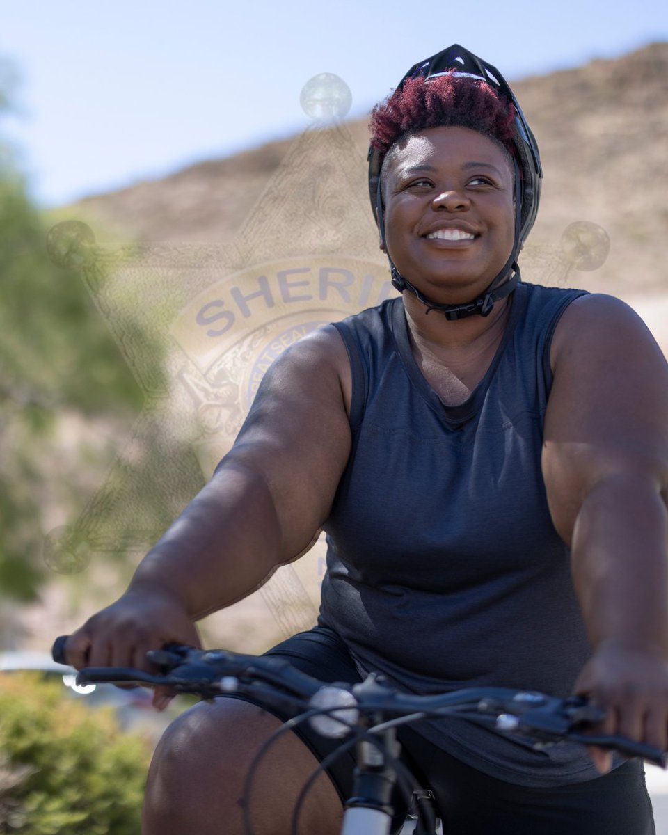 DouglasSheriff's tweet image. Your brain’s kind of important—protect it! Always wear a properly fitted helmet when biking—it’s your first line of defense in a crash. It’s not just smart—it’s safe. 🚲 #DCSO #BikeSafety