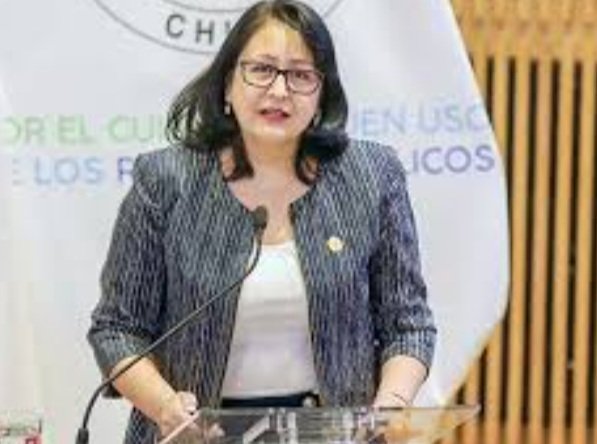 Ferantonia28's tweet photo. - En sólo 2 años la GRAN Dorothy Pérez ha hecho mucho más que Jorge Bermúdez en 8 años.

Jorge Bermúdez     Dorothy Pérez https://t.co/qKw4NumXjB