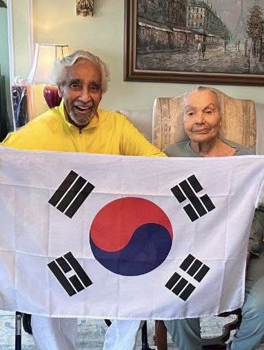 We remember Rep. Charles Rangel with deep respect — a Korean War veteran, founding Chair of the Korea Caucus, a champion of peace on the Korean Peninsula, and a strong supporter of the Korean American community. Decades of his service forged a lasting legacy in 🇰🇷🇺🇸 Alliance.
