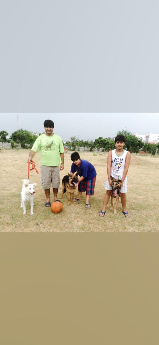 rcraina9's tweet photo. Born in the year 2010 in Bengaluru, shifted to Delhi in the year 2012. Chitu was a warrior. He not only was Loyal, caring but entertaining also

He survived four major surgeries and one paralytic attack. Lived a full life of 15 years and left for heavenly abode yesterday at 5.20 https://t.co/UnNCToxLON
