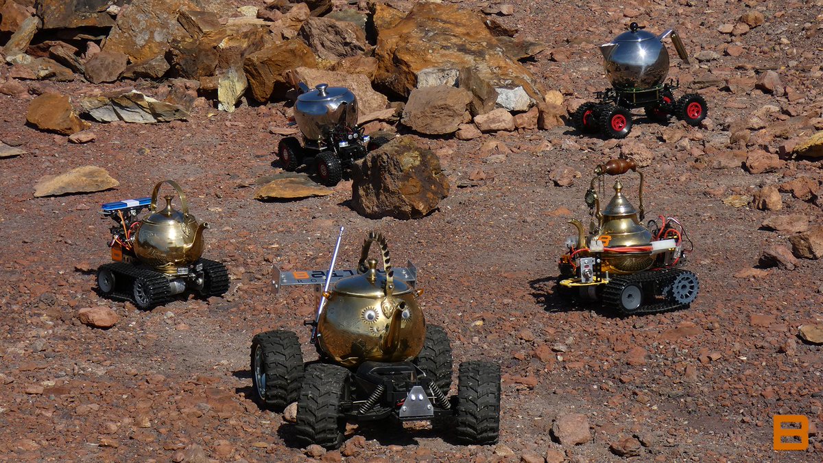 BaileyRobotics's tweet image. We also managed to get our Racing Teapots (Yes, that&apos;s a thing) to Mars, too. They wanted a band style photo, so here they are. Also to be seen in Aberystwyth.

@SpaceX

#Mars #Spacex #Baileyrobotics #Beachlab #Beachlab25 #Aberystwyth
