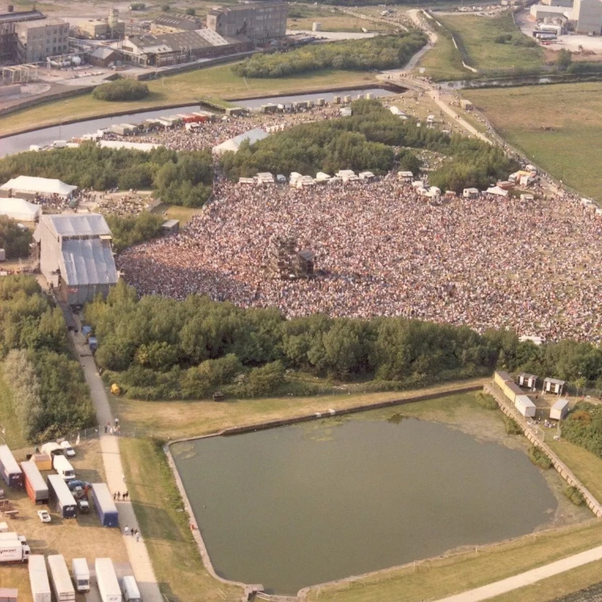 35 years ago today, The Stone Roses played their iconic gig at Spike Island