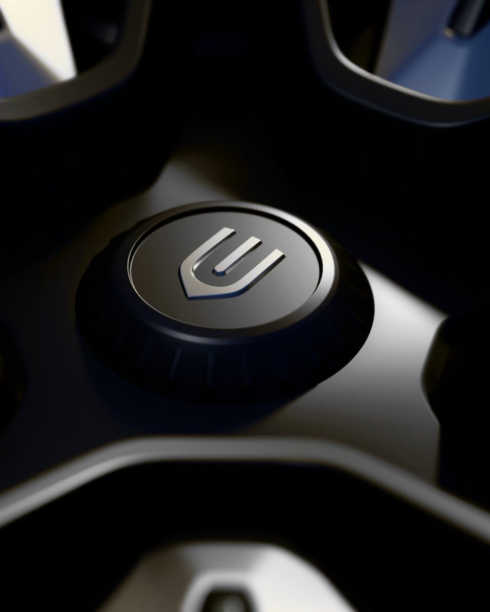 Pensado para los que sueñan, para
los que se atreven a explorar y para quienes necesitan
un poco más de espacio para vivir.

Descúbrelo con calma. Hazlo tuyo cuando estés listo.

skywellmotor.es