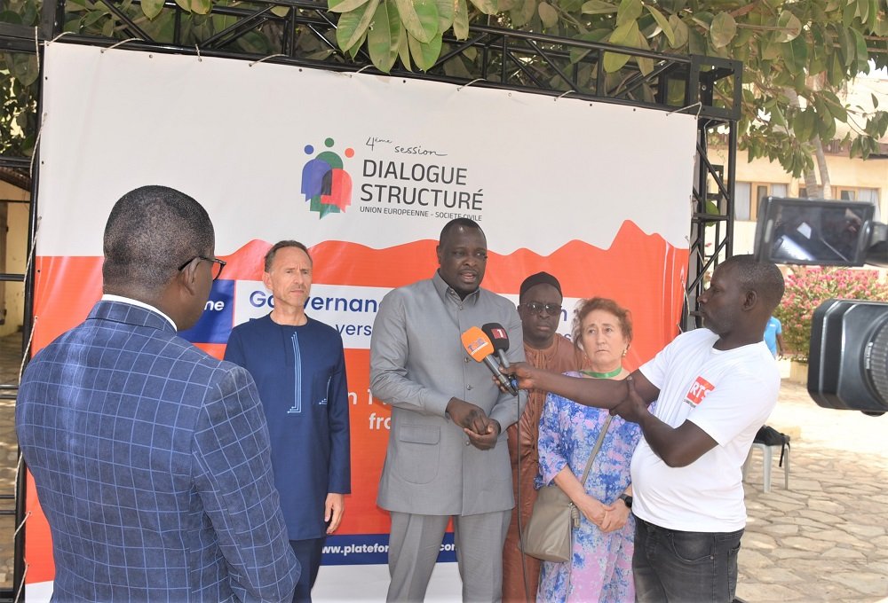 UE au Sénégal tweet media