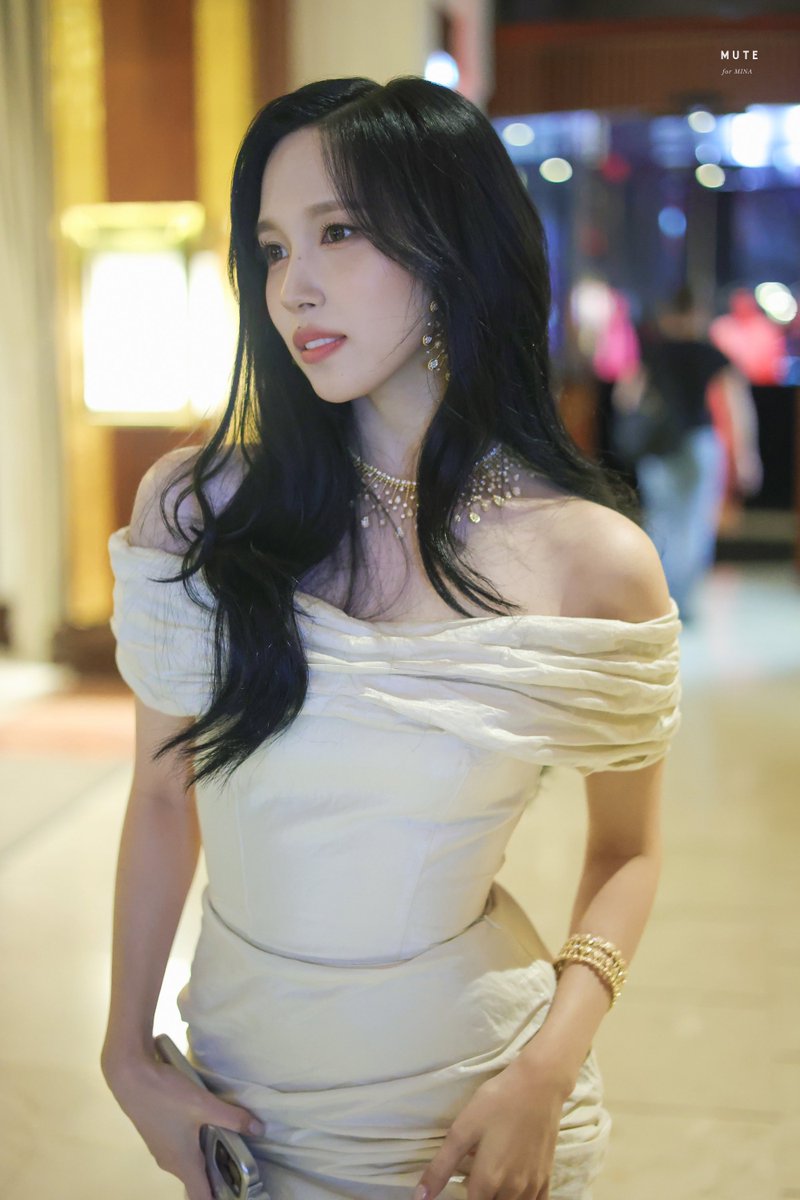 mute_mn's tweet photo. 250519  Women In Motion
#MINA #미나 #ミナ
#TWICE #트와이스  
#MinaAtCannes2025 https://t.co/2t8fQV5fCf