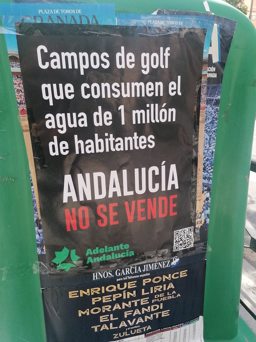Adelante_GR's tweet photo. Viene la ola de calor, volvemos hablar de sequía mientras el modelo del PP es agua para los campos de golf. Esta mañana hemos salido por el barrio del Zaidín a denunciar este modelo que esquilma nuestros recursos para ponerlos al servicio del turismo 👇👇 https://t.co/lbFjmihOoc