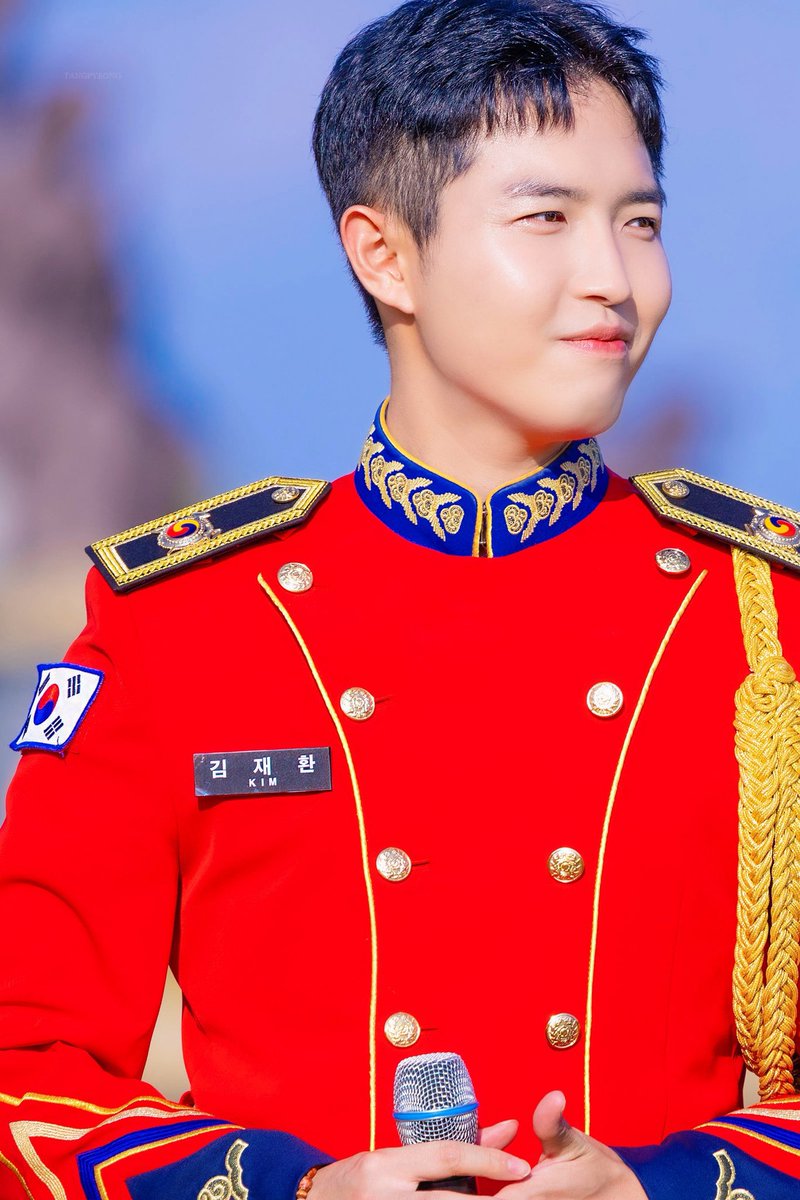 -✨🎂 𝙷𝙰𝙿𝙿𝚈 𝙱𝙸𝚁𝚃𝙷𝙳𝙰𝚈✨️🎂  ̖́-

가장 사랑하는 김재환군 생일 축하해✨🍃
군대에서 활약하고 있는 모습을 조용히 지켜보고 있어…앞으로도 사랑합니다😭😭

#천재강아지_재환이_생일이래요
#오이칠_해피재환데이
#HAPPY_JAEHWAN_DAY
#김재환 #KIMJAEHWAN