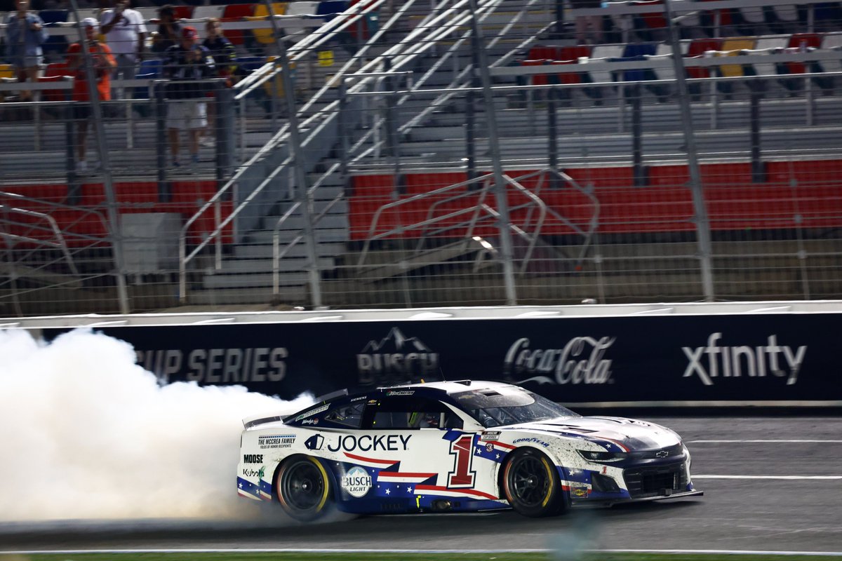 This car started 40th... AND HE BROUGHT HOME P1 🏁🍉🇺🇸

Pre-orders are open for the No. 1 Ross Chastain Coca-Cola 600 raced-win die-cast! 

➡️ bit.ly/RacedWins