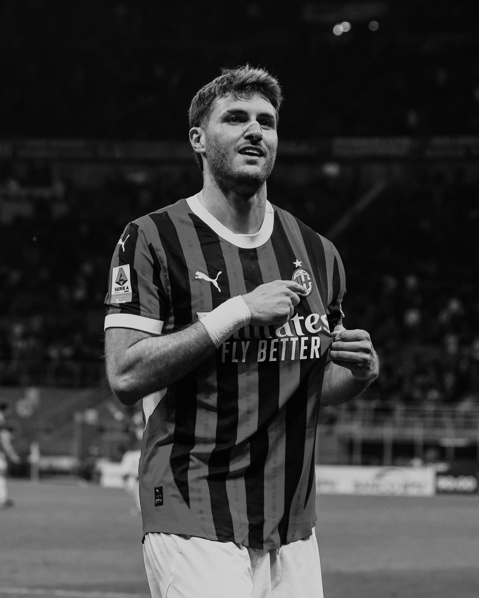 Santgimenez_'s tweet image. Viviendo un sueño que tenia desde niño… Está historia recién comienza, nos vemos pronto, con más fuerza y más hambre.
Forza Milan!! 🔴⚫️💪🏼