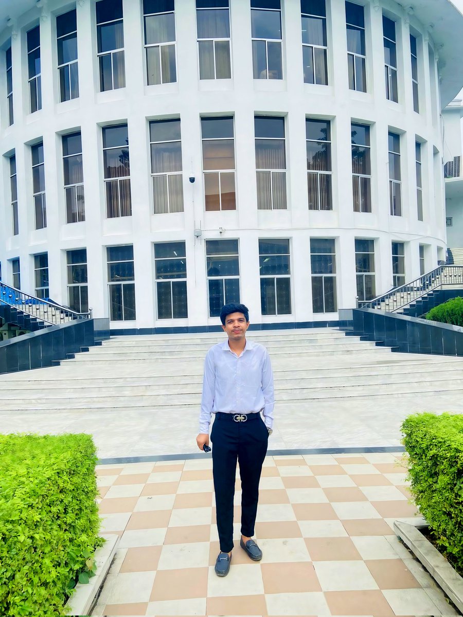 BijoyChandraShi's tweet photo. Supreme Court of Bangladesh 🖤 https://t.co/3jZt41XIfa