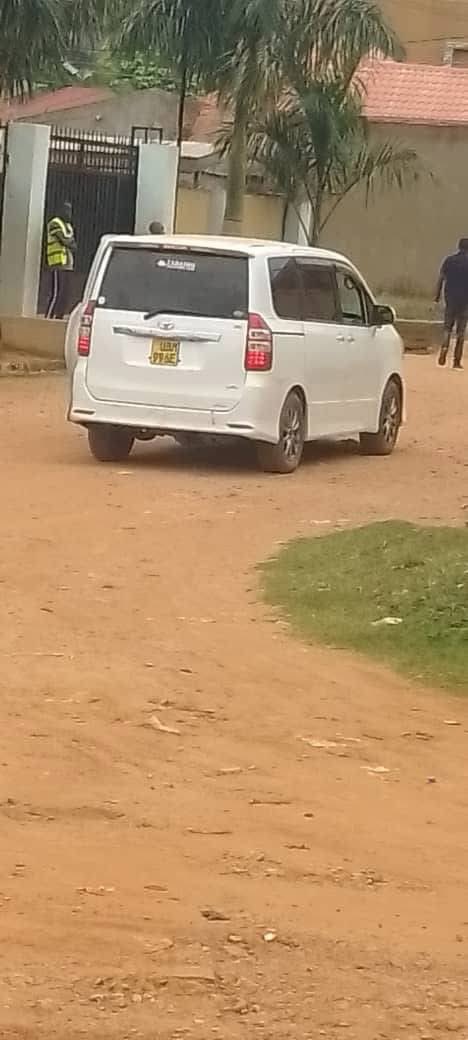 BOBI WINE (@hebobiwine) on Twitter photo The criminals continue to abduct our people! Zaidi Mohammed a strong <a href="/NUP_Ug/">National Unity Platform</a> supporter has just been abducted from his boda boda stage on Kampala Road, Butabika, Nakawa. He was taken by five men and one woman, all in civilian clothes and heavily armed. They were driving a white The criminals continue to abduct our people! Zaidi Mohammed a strong <a href="/NUP_Ug/">National Unity Platform</a> supporter has just been abducted from his boda boda stage on Kampala Road, Butabika, Nakawa. He was taken by five men and one woman, all in civilian clothes and heavily armed. They were driving a white