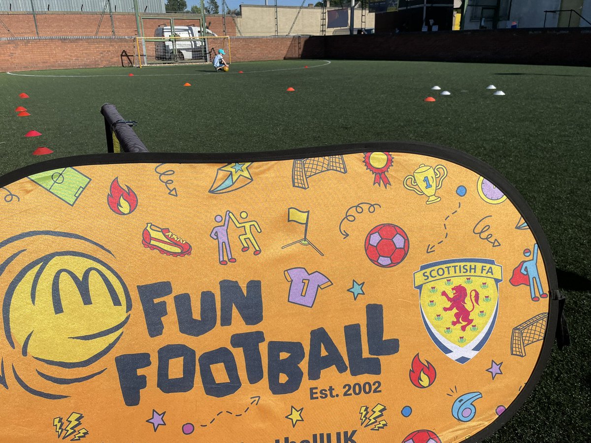 We have 2 more <a href="/FunFootballUK/">McDonald’s Fun Football</a> sessions left in this block 

⚽️ 😃 🤩