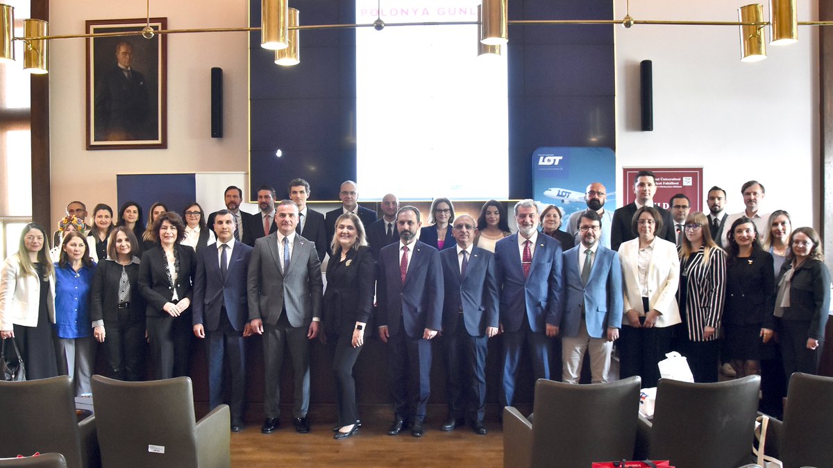 IstanbulLeh's tweet photo. İstanbul Üniversitesi’nde Polonya Günleri-2025 etkinliğimizi 20-24 Mayıs 2025 gerçekleştirdik.
#ABİS #ABİletişimStratejisi #EUCommStrategy
@istuniresmi
@iuedebiyatf
@PLinIstanbul
@PLinTurkiye
@ABBaskanligi
@LOTPLAirlines
@PotiadDernek
@JagiellonskiUni
@UAM_Poznan https://t.co/cGqLWSulpj