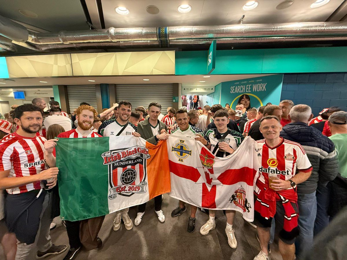jonglv's tweet photo. @dublin_cats @ALS_Fanzine @RokerReport @SunderlandAFC What a day! https://t.co/i6K7RbRxlb